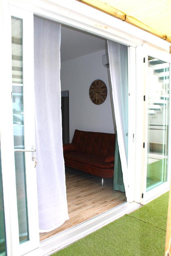 Green House Verona - Appartamento Comfort サン・ジョヴァンニ・ルパトート エクステリア 写真